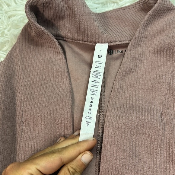 Lululemon Ribbed Softstreme Belted Wrap Twilight Rose - Picture 2 of 6